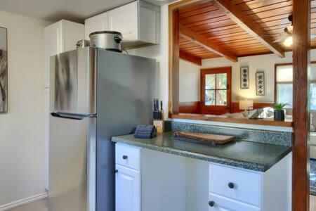 Blue Door Cottage 12 Miles To Yosemite Bbq Oakhurst Kültér fotó
